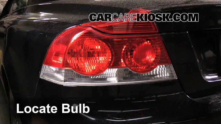 2008 Volvo C70 T5 2.5L 5 Cyl. Turbo Lights
